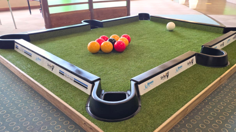 Strikr9 Footpool ready for player to take first shot at Craig Tara Haven